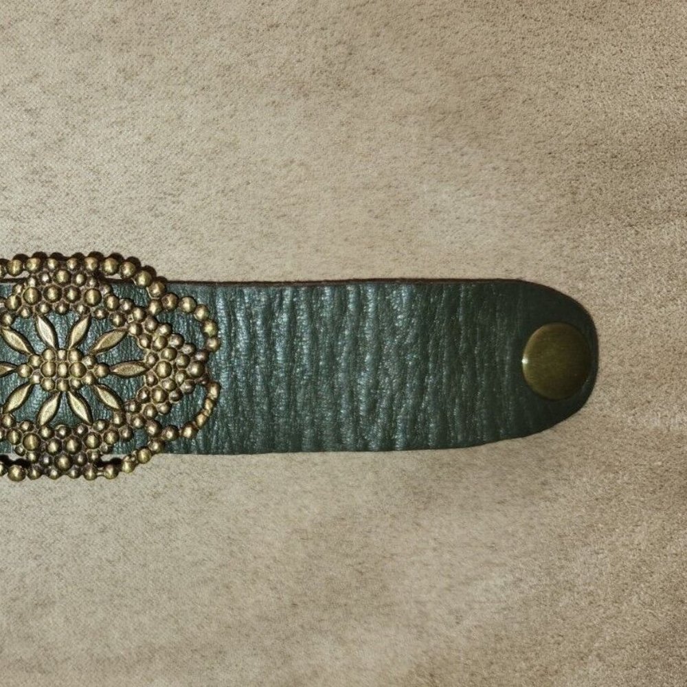 Pamela Bloom Bracelet Olive Green Leather Strap 7" - Picture 4 of 6